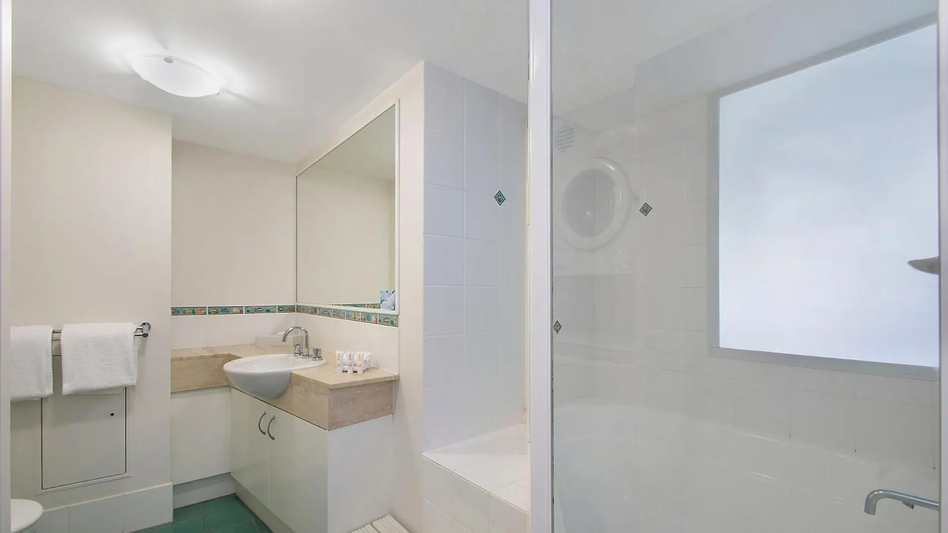 Aparthotel Breakfree Grand Pacific Caloundra